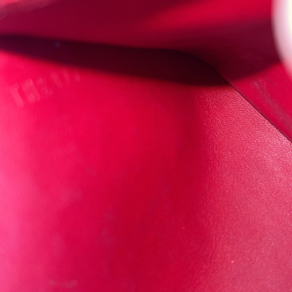 Wallet code#TH2077 - Picture 4 of 4